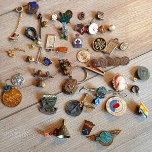 Antique Pins- Canadiana and beyond
